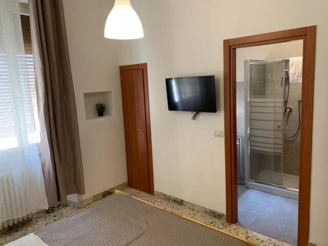 Daniele Rooms Arezzo Ruang foto