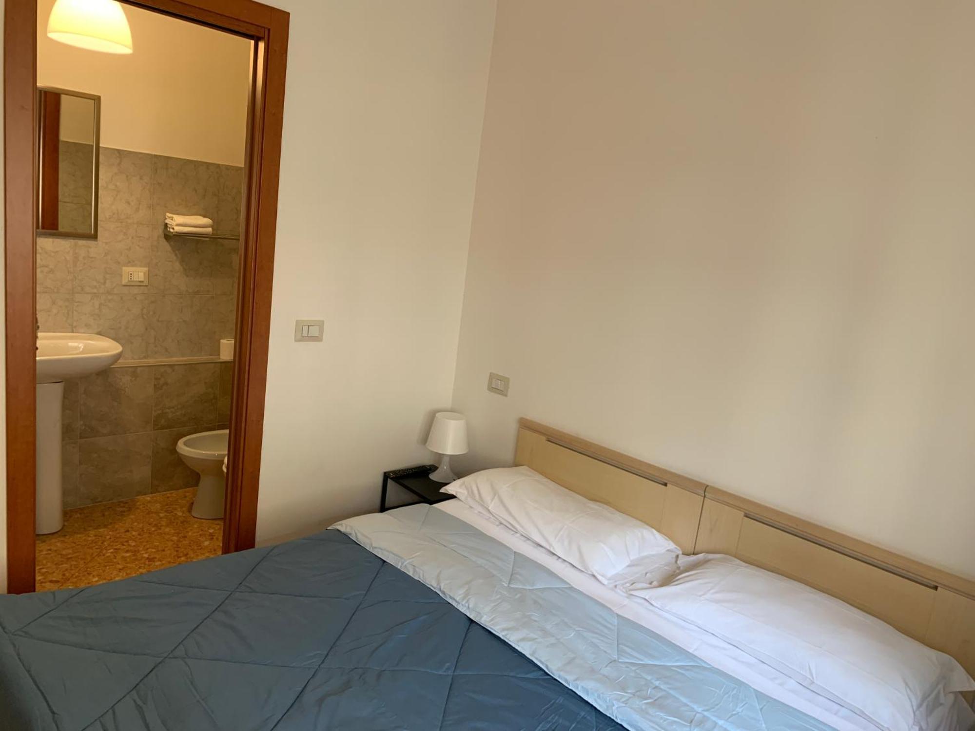 Daniele Rooms Arezzo Ruang foto